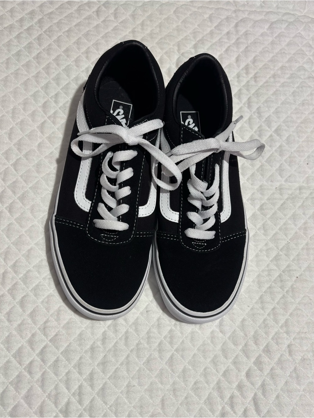Vans Black and White Old Skool Low-Top Sneakers Size 5
